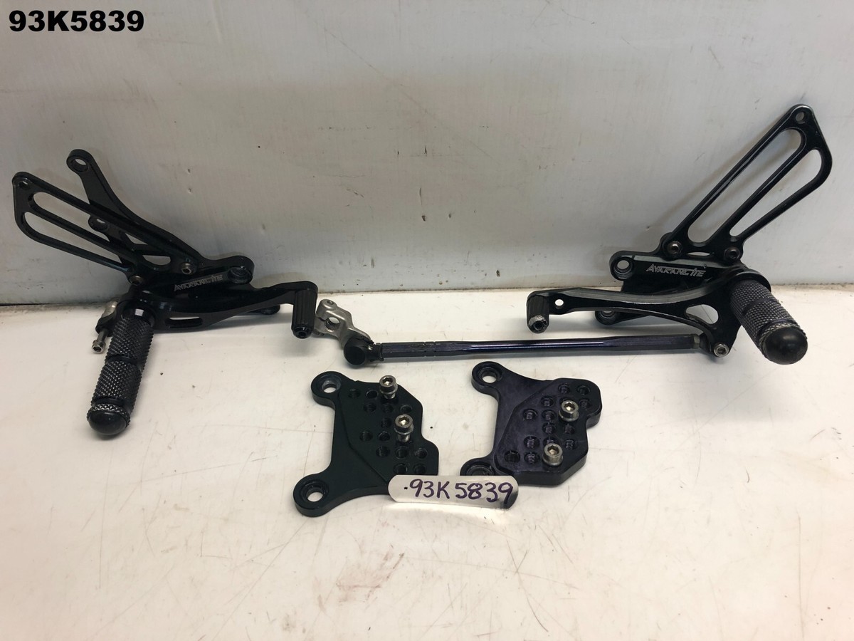 KAWASAKI ZX 6R 2005 - 2006 REAR SETS AVARANC BRAND LOT93 93K5839