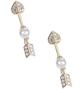 Authentic $48 Kate Spade Cute Cupid Arrow Heart Pearl Pave Crystal Gold Plated Earring G21