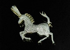 Ciondolo cavallo Ferrari diamante simulato tondo 3 ct argento sterling giallo 925