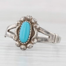Vintage Turquoise Oval Cabochon Solitaire Ring Sterling Silver Size 7
