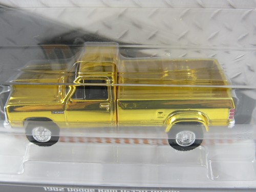 Greenlight Dually Drivers R15: 1982 Dodge Ram D350 D-350 Chrome Green Machine - Bild 3 von 8