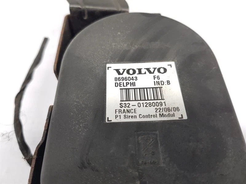Volvo V50 2006 sirena de alarma 8696043 Foto 2 de 4