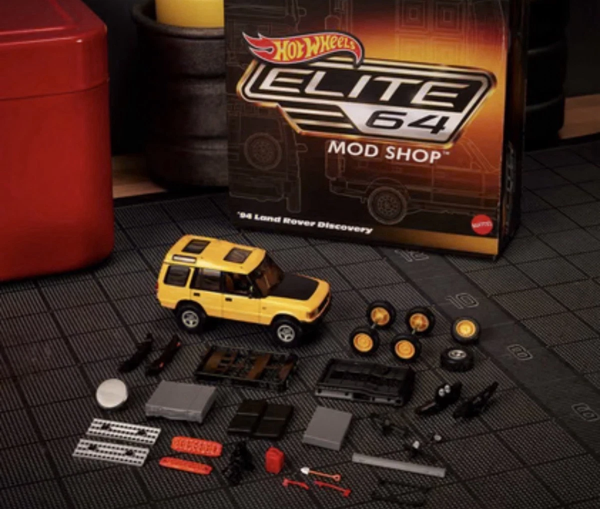 Hot Wheels Collectors Hot Wheels Elite 64 Mod Shop '94 Land Rover
