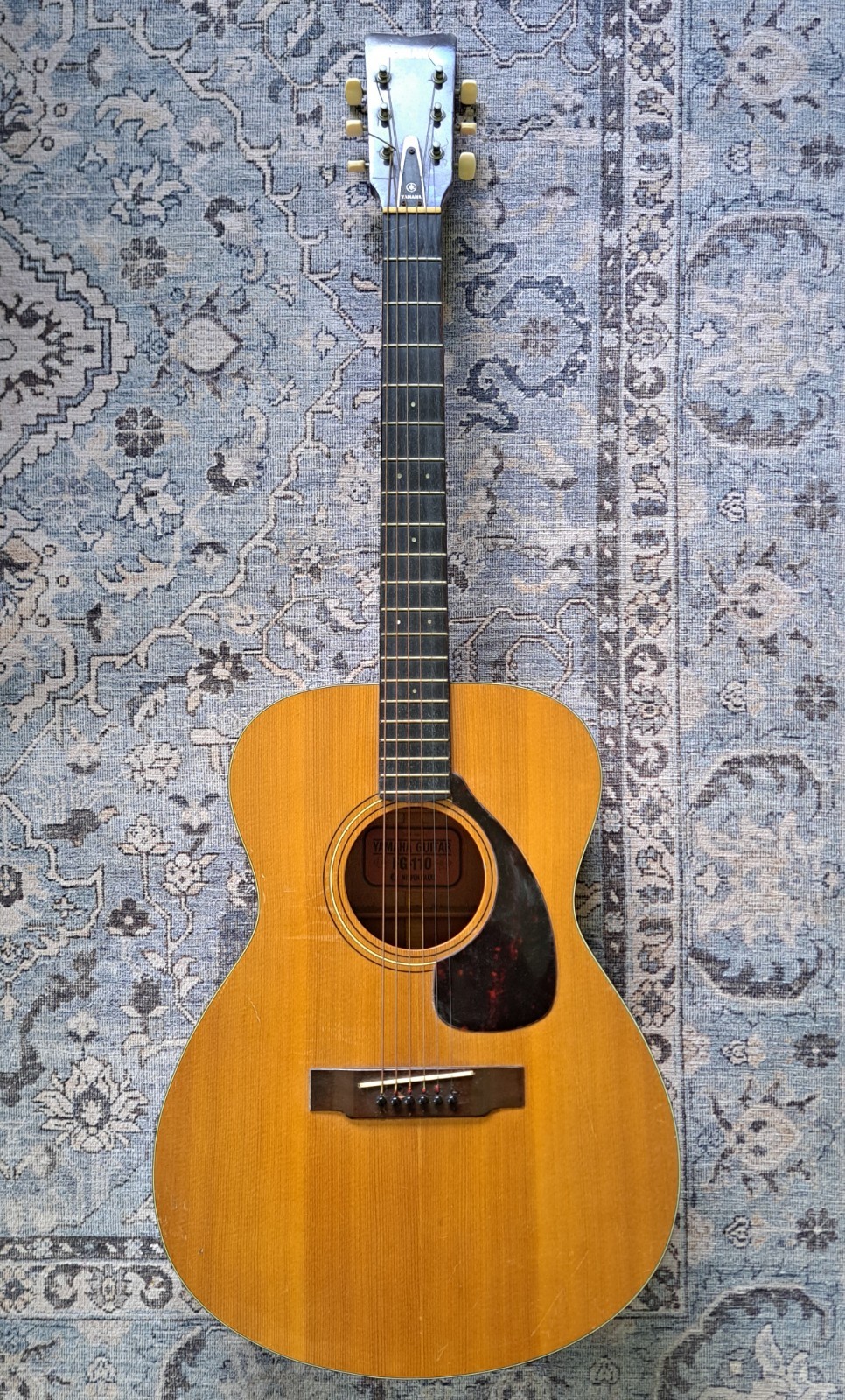 Rare Vintage 1969 Red Label Yamaha Nippon Gakki Guitar *Made in Japan*