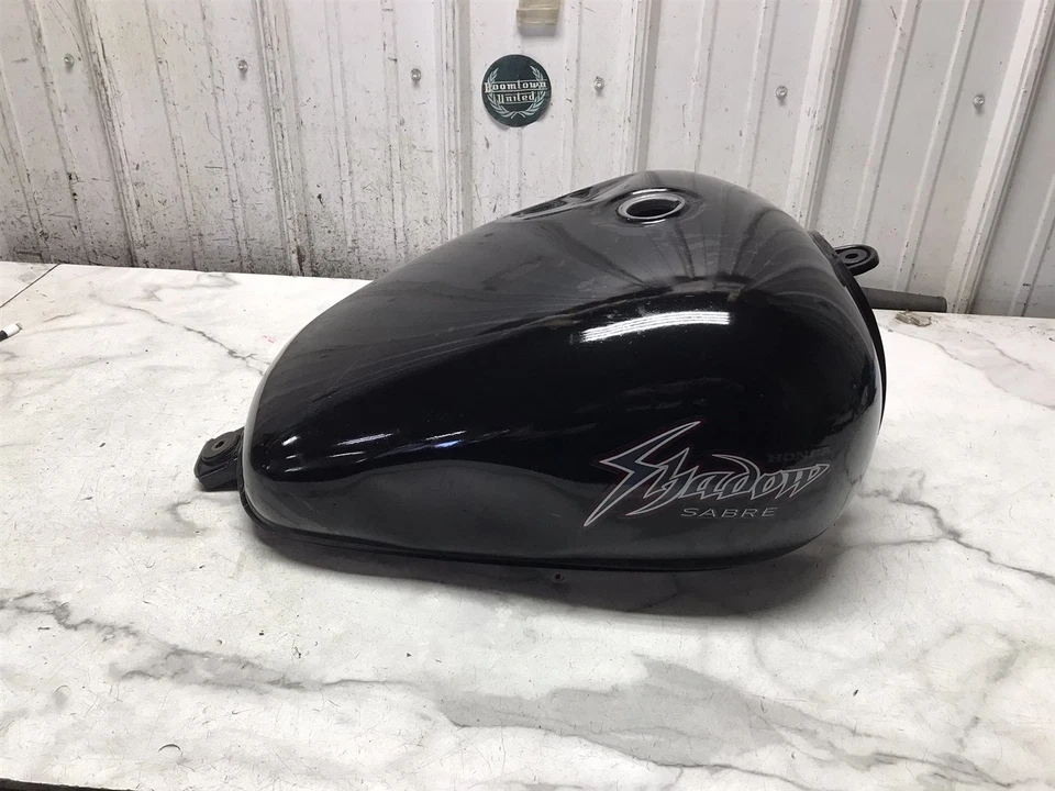 00 Honda VT1100 VT 1100 C Shadow Sabre Gas Combustible Gasolina Tanque Foto 4 de 4