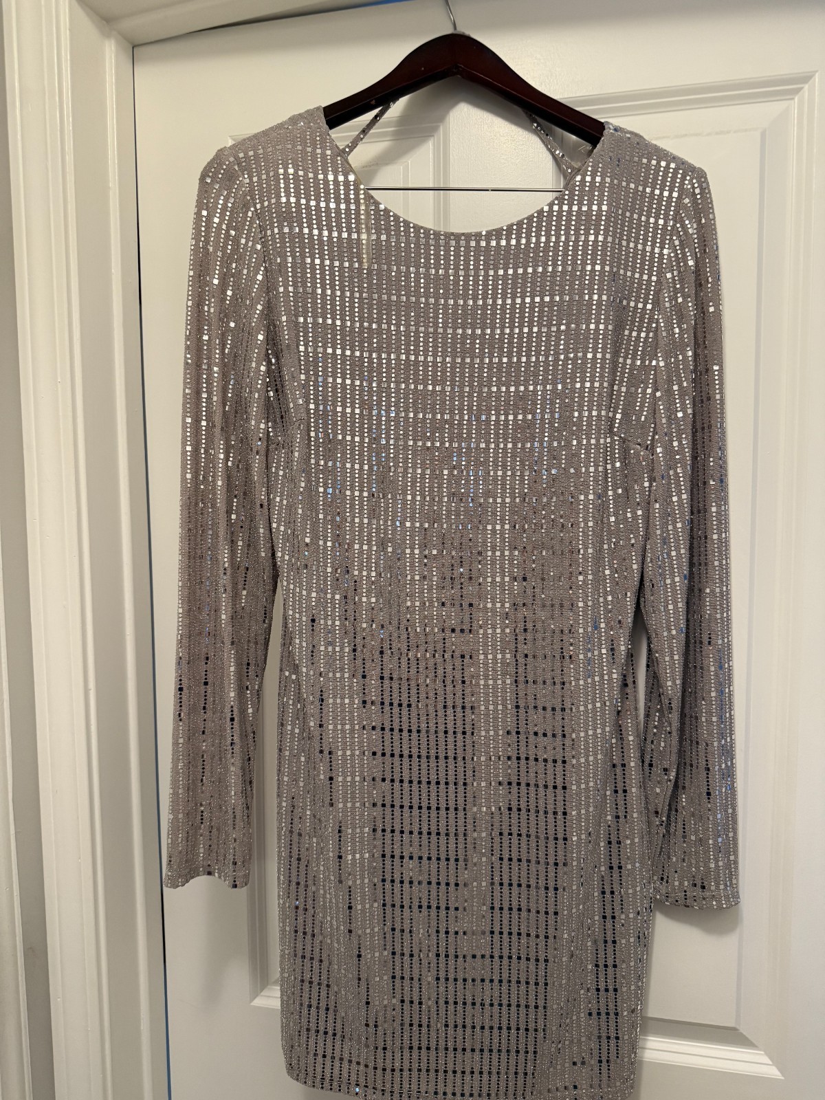 Venus Womens Silver Sequined Bodycon Long Sleeve Dress In Size L
