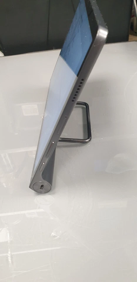 LENOVO Yoga Tab 11 YT-J706F Strom Grey 4GO 128GO 11pouces - Photo 2/4