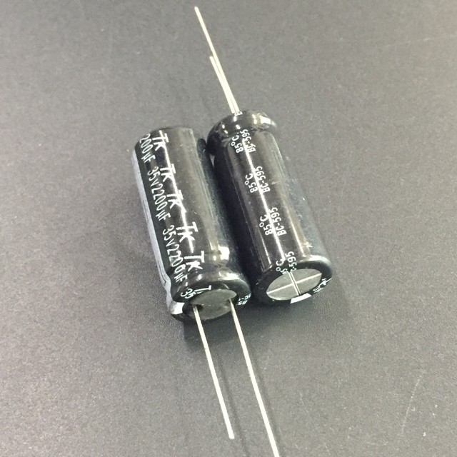 35v 2200uf конденсатор
