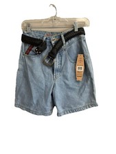 Vintage 90  s Y2K Union Bay Shorts W Tag Sz 7 Juniors W Belt Mom jeans