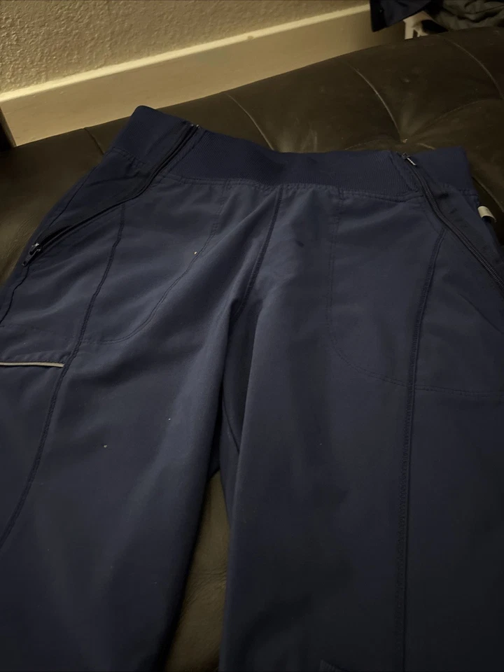 Calça joggers Cherokee feminina Infinity azul marinho tamanho pequeno em excelente estado usado - Imagem 2 de 4