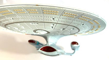 "Star Trek TNG USS Enterprise 1701-D, Playmates