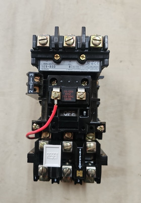 ALLEN-BRADLEY  509-B0D STARTER NON REVERSING 600 VAC MAX 3 PHASE SIZE 1
