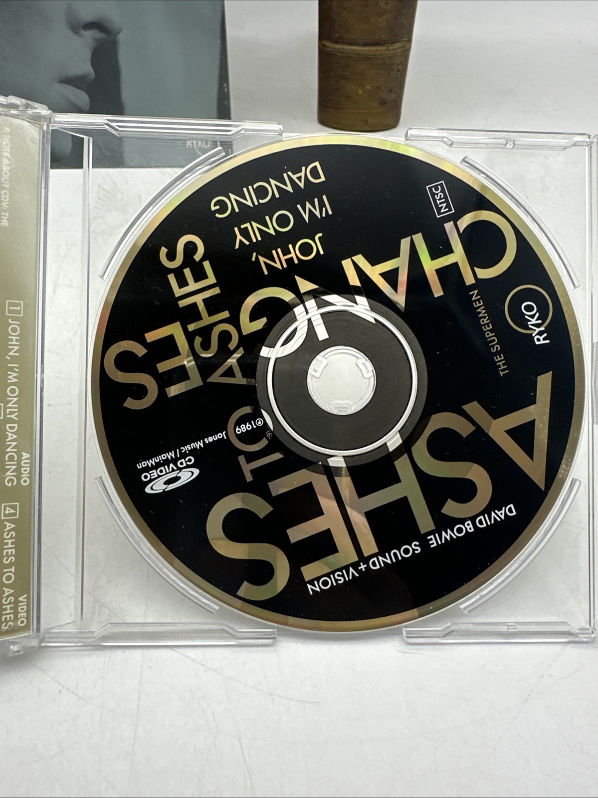 DAVID BOWIE SOUND + VISION PLUS CD + Booklet- 538