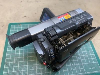 Sony Handycam CCD-TRV67 Hi-8 Analog Camcorder for sale online