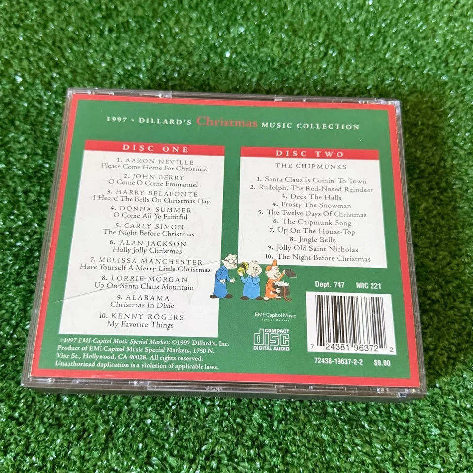 Vintage 1997 Dillard's Traditional Christmas Music Collection 2 CD The Chipmunks - Image 2 of 4