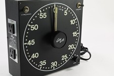 Gralab Universal Model 300 Darkroom Timer G767