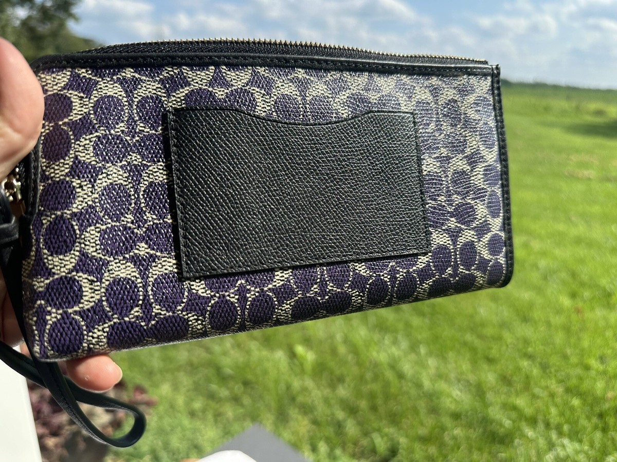 Coach 52462 Coated Canvas Signature L Zip Zippy Wallet Wristlet