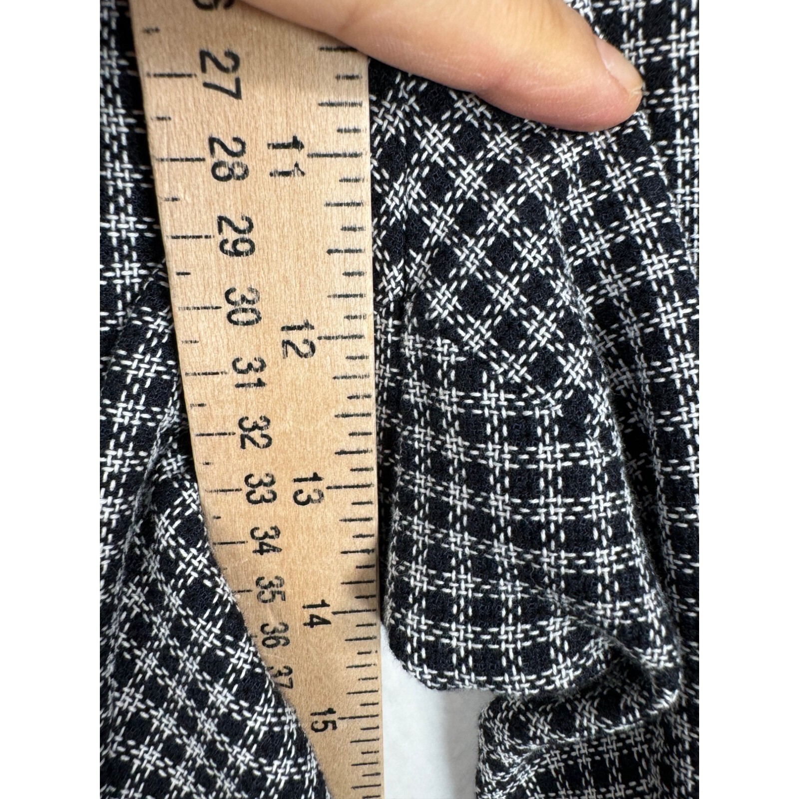 Veronica Beard Houndstooth pattern cropped straig… - image 5