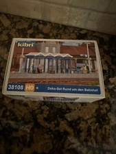 KIBRI HO 38108 ACCESSORIES SET AROUND THE STATION MODEL KIT