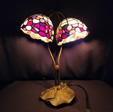 Tiffany Style Stained Glass Double Shade Table Lamp Lily Pad Base Vintage
