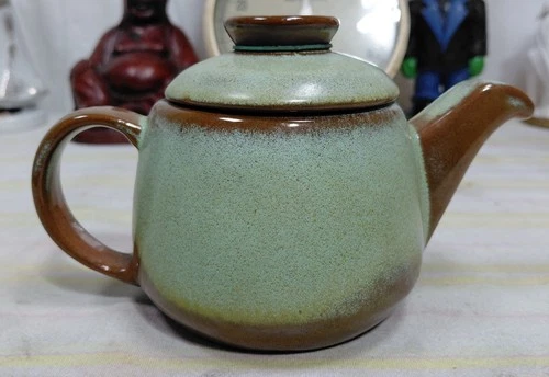 Vintage Frankoma Pottery  Prairie Green Personal Tea Pot 6J w/ Lid Handle Lid