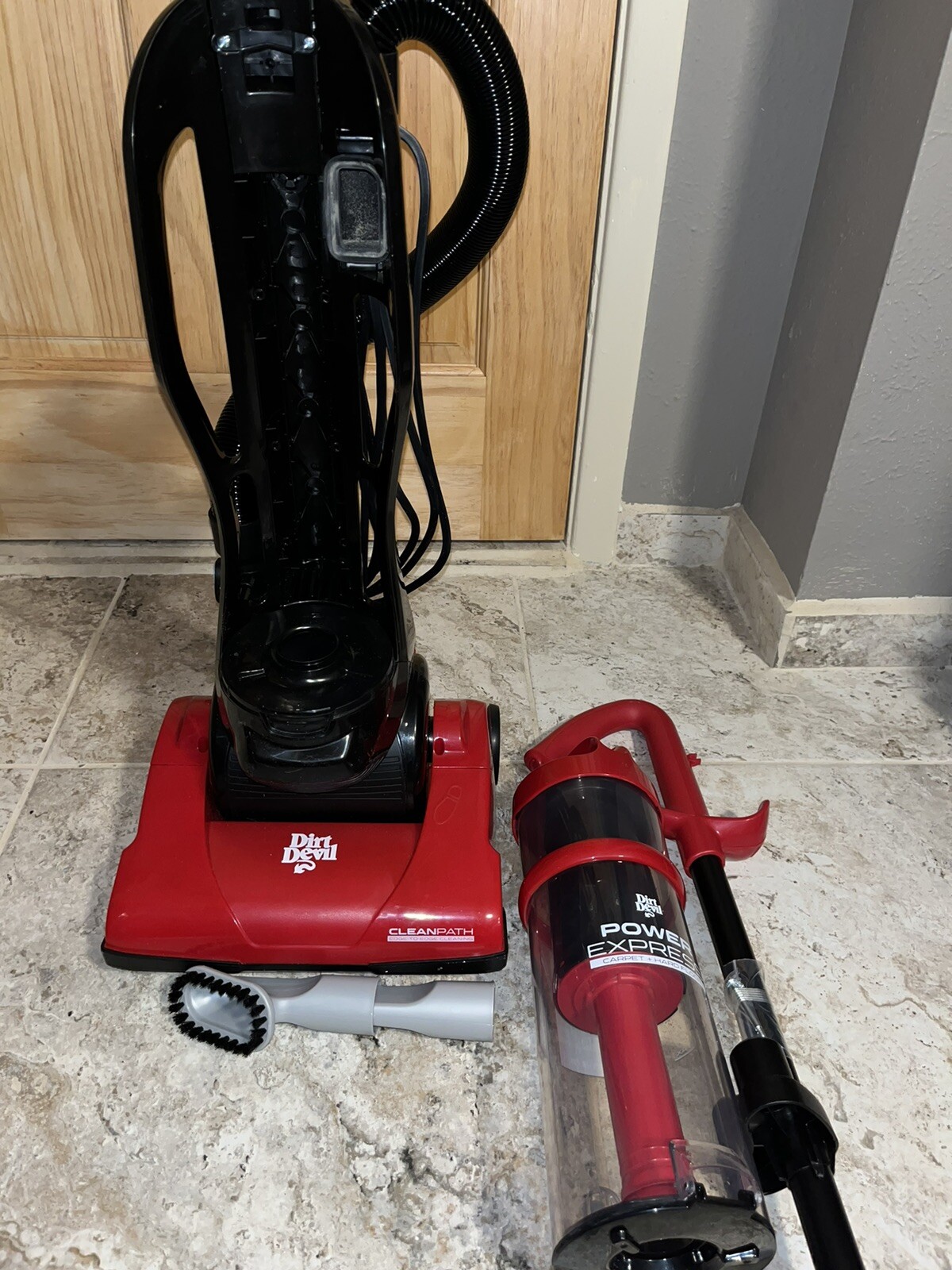 Dirt Devil Endura Upright Vacuum Cleaner (UD70182) 46034903818 eBay