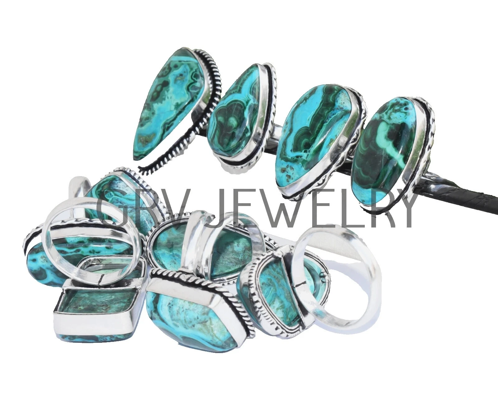 Модные кольца с хризоколлой
