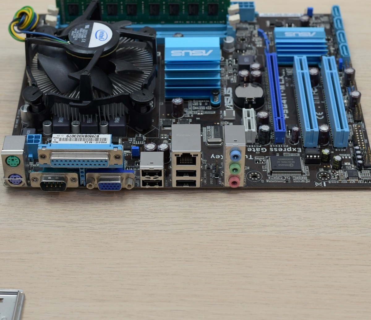 Asus Motherboard P5G41T-M LX + CPU and RAM Memory COMBO *Has