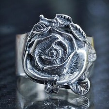 size 9, vintage southwestern sterling silver 925 handmade flower band ring