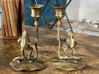 Pair Of Vintage Brass Frog On Lily Pad Candlesticks/holders H. 14.5 cm.