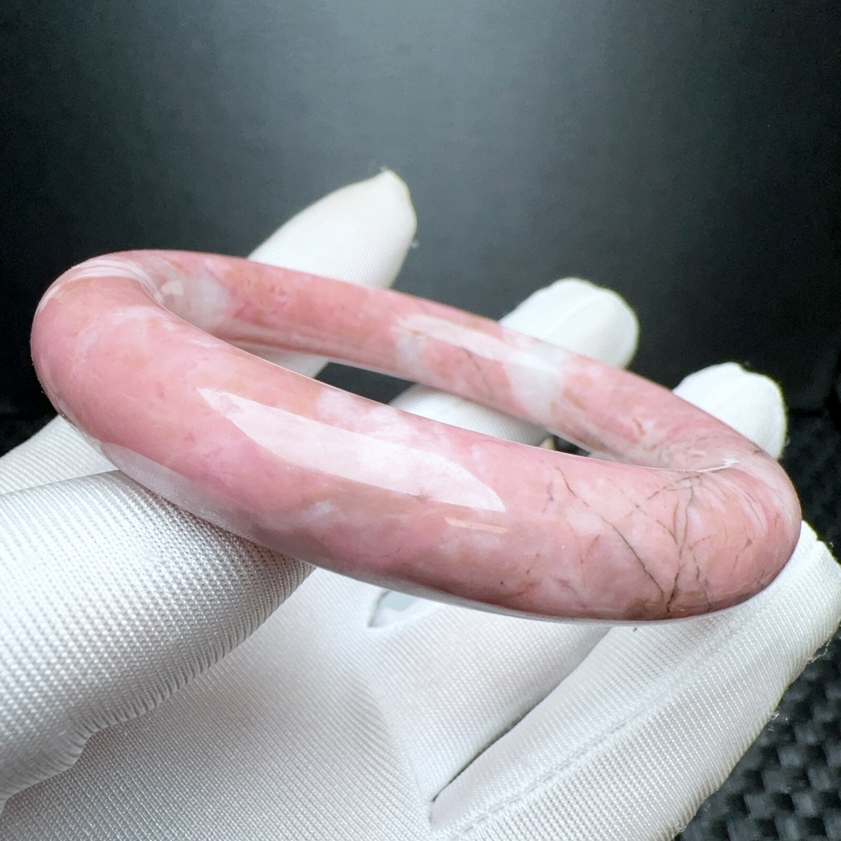 56.4mm Natural Pretty Striking Rhodonite Quartz Gemstone