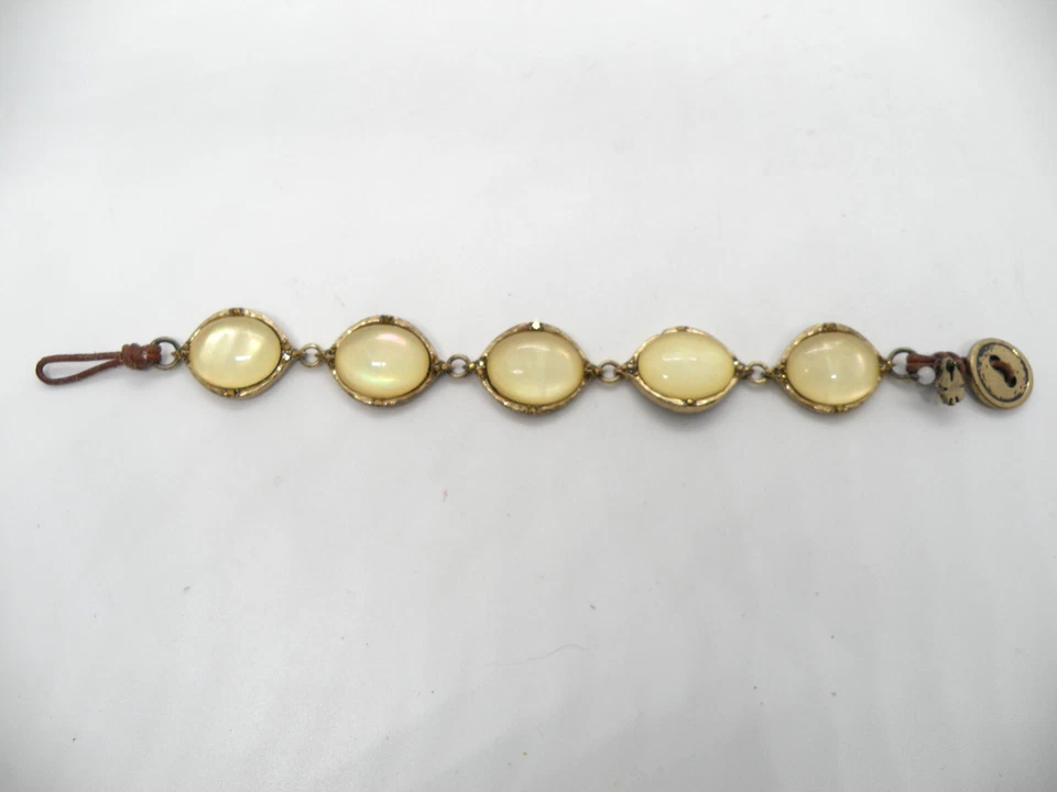 Lucky Brand Signed Yellow Moonglow Stone Lucite Gold Tone Women Jewelry Bracelet - Image 3 of 4