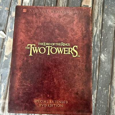 The Lord of the Rings: The Two Towers (4-Disc Extended DVD Edition)