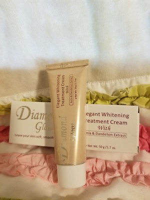 Diamond Glow Elegant Whitening Treatment Cream With Amla & Dandelion Extract