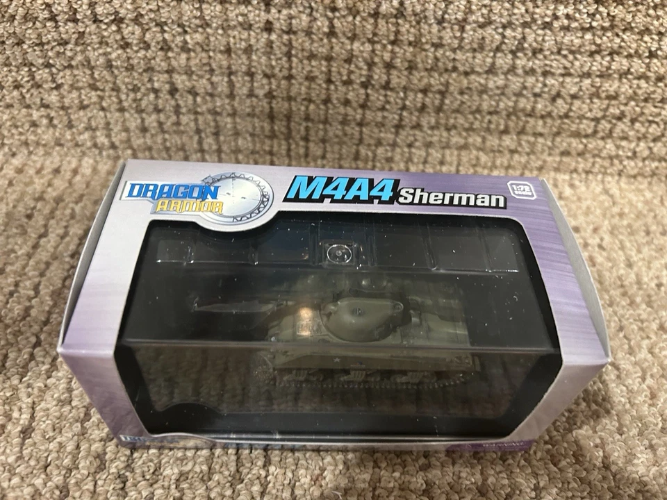 Dragon Armor 1:72 M4A4 Sherman, Polish 1st Ad., Falaise Gap 1944, No. 60278 - Image 2 of 4