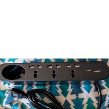 Universal power strip with USB and C Plug 2 Sided Universal Sockets