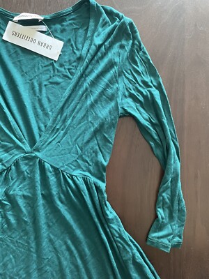 Urban Outfitters V Neck Green Dress Size XS UO BNWT | eBay Urban Outfitters V Neck Green Dress Size XS UO BNWT | eBay