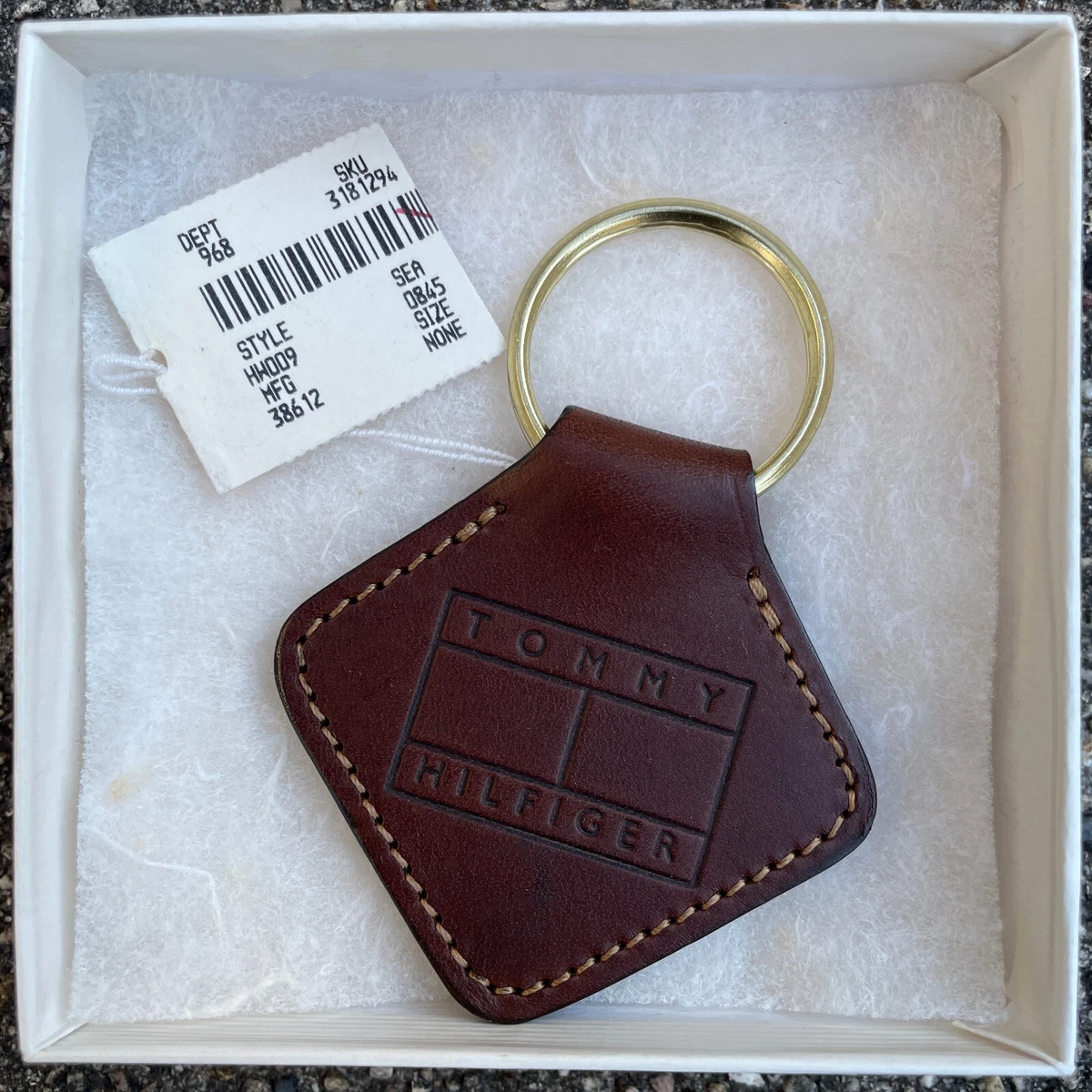 Vintage 1990 s Tommy Hilfiger Leather Keychain Key Ring Von Maur