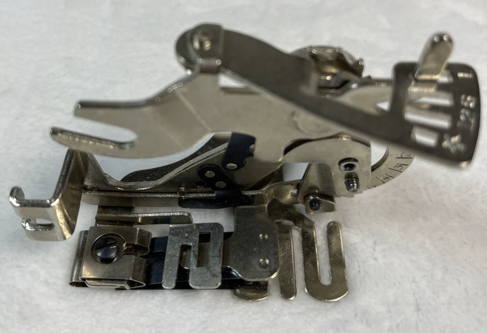 Vintage Bernina Ruffler Foot Attachment for Singer Sewing Machine w/ Box Manual - Image 2 of 4
