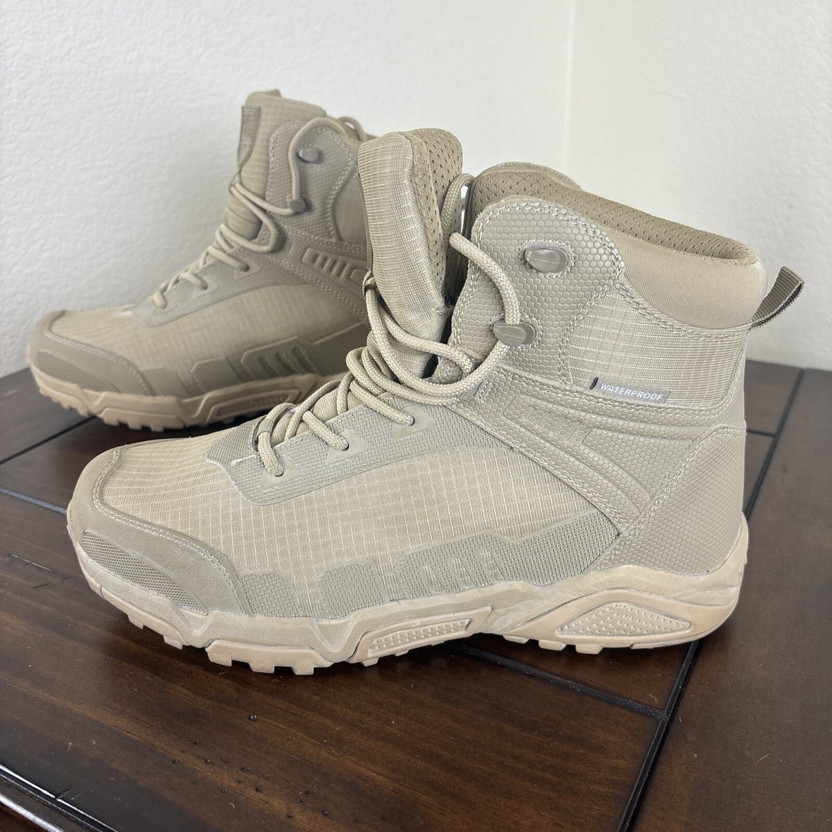 Free Soldier Mens Tan Waterproof Round Toe Tactical Boots  display picture 3