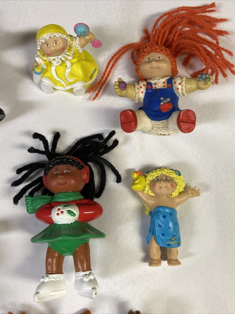 Cabbage Patch Kids ミニフィギュア セット17＋1スタンプ Vintage 80's Cabbage Patch Kids PVC Mini Figures Lot Posable