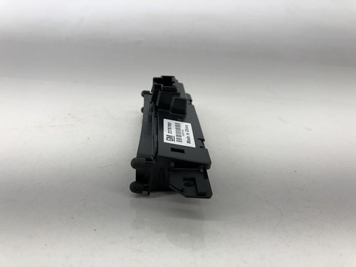 2013 GMC TERRAIN SLT FRONT CENTER DASHBOARD PANEL INFO SCREEN DISPLAY OEM - Picture 5 of 9