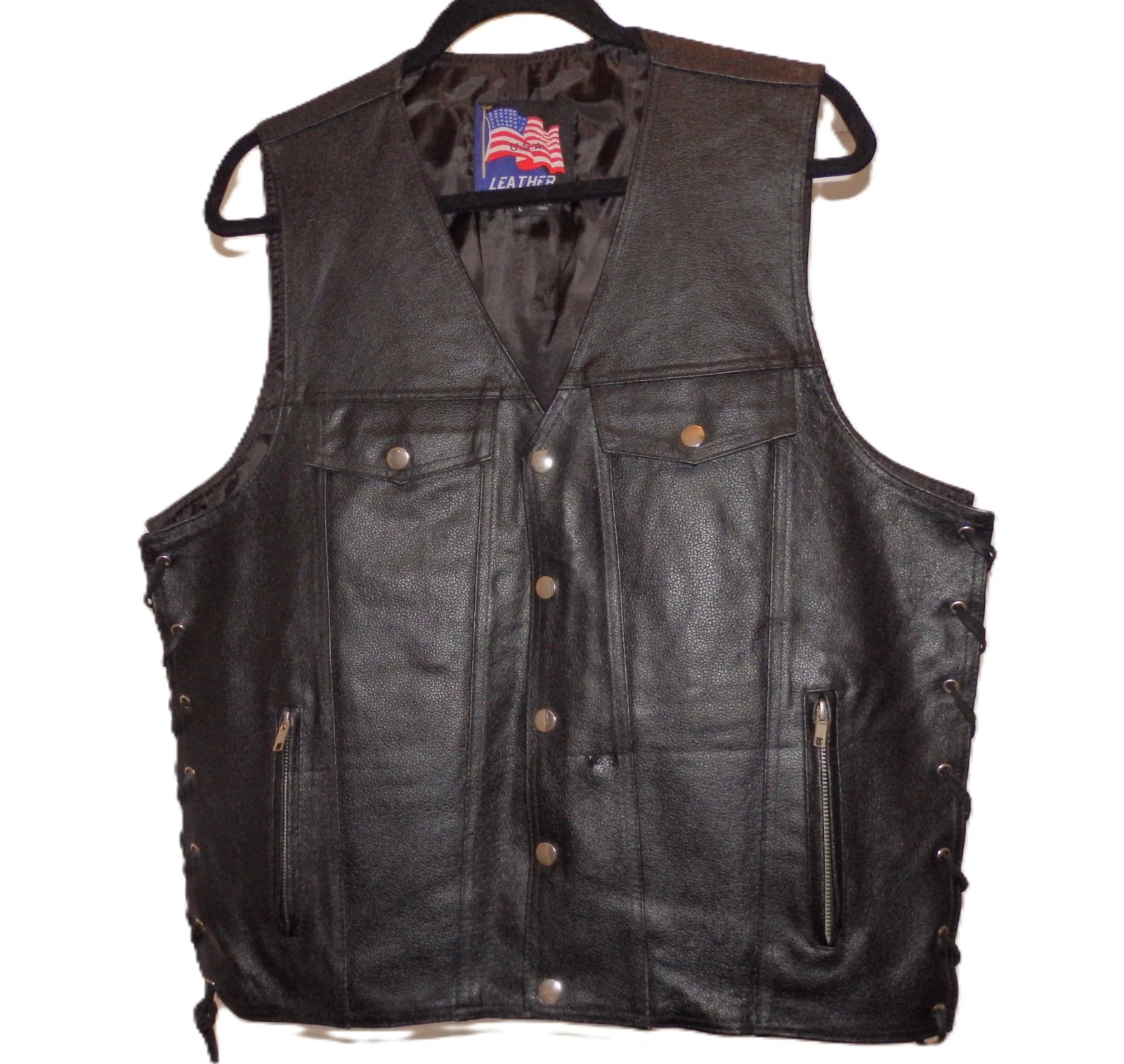 USA Leather Mens Biker Vest Black Leather Side Lace Concealed Carry Pockets Sz L
Opens in a new wind