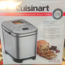 Cuisinart CBK-110P1 Bread Maker 12 Programs 2...