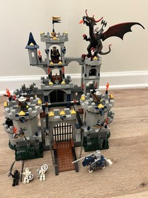 LEGO Castle 7094 King&rsquo;s Castle Siege &ndash;100% Complete w/ Minifigures &ndash; Fantasy Era