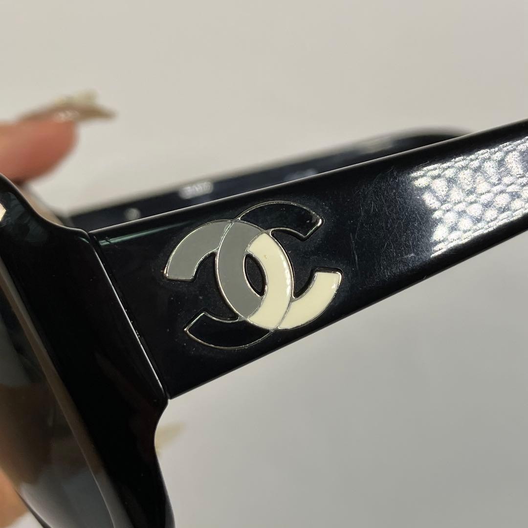 CHANEL 5101 Black Rectangular Sunglasses Two-Tone… - image 8