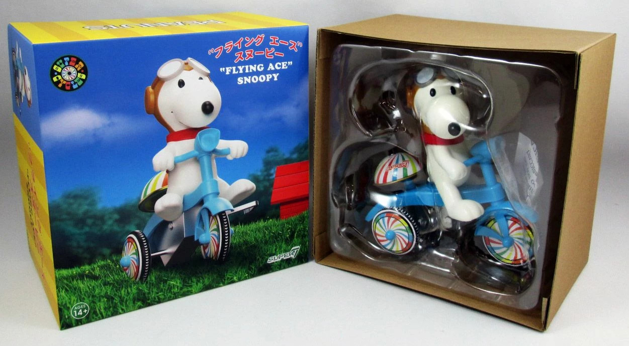 Figurine Peanuts Snoopy le Baron Rouge Super7 souvenir enfance et bande dessinée
