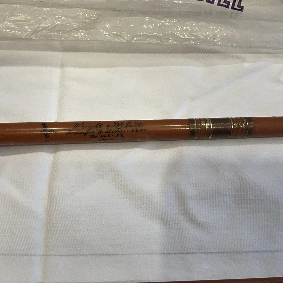 Caña de pescar con mosca Wright & McGill de colección sin DLS 8,5 pies con funda original Foto 3 de 4