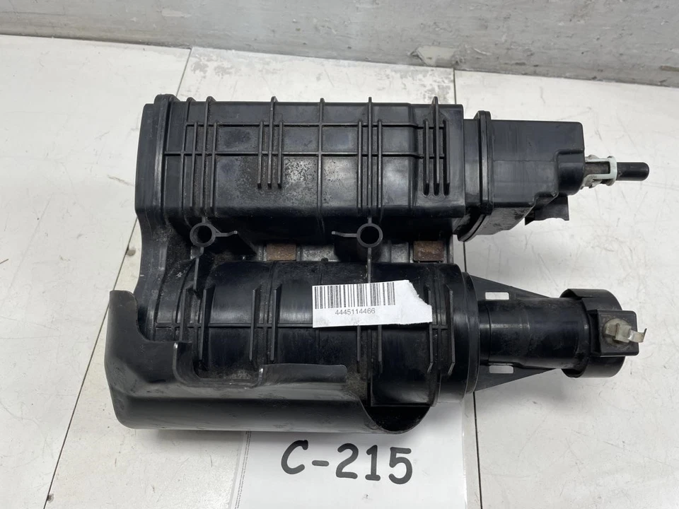 Honda Insight Hybrid 2010 1,3 L bote de filtro de carbón evap de vapor de combustible Foto 4 de 4