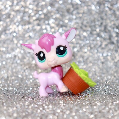Littlest Pet Shop Authentic LPS #2533 Pink Cream Goat Blue Eyes